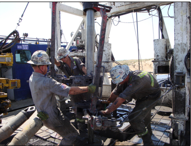 You are currently viewing What is the process for an oil rig worker to obtain a visa?